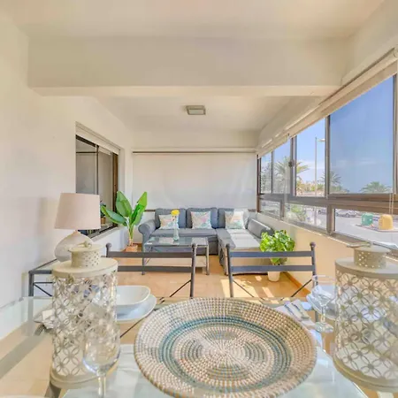 Apartment En La Playa 2 Y Piscina San Bartolome de Tirajana (Gran Canaria)