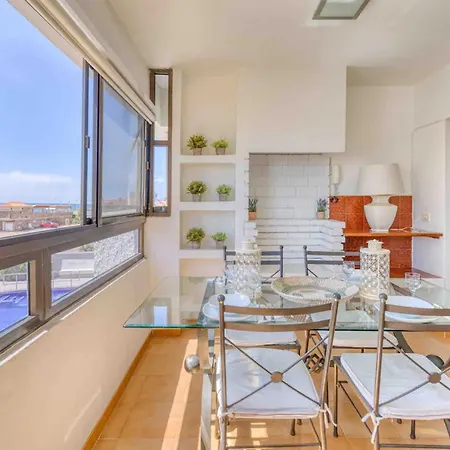 Apartment En La Playa 2 Y Piscina San Bartolome de Tirajana (Gran Canaria)