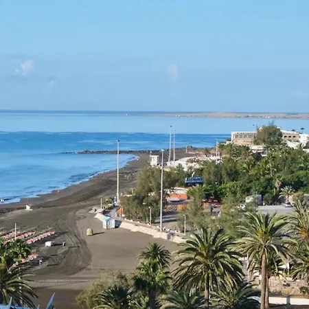 Apartment En La Playa 2 Y Piscina San Bartolome de Tirajana (Gran Canaria)