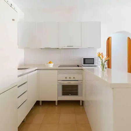 Apartment En La Playa 2 Y Piscina