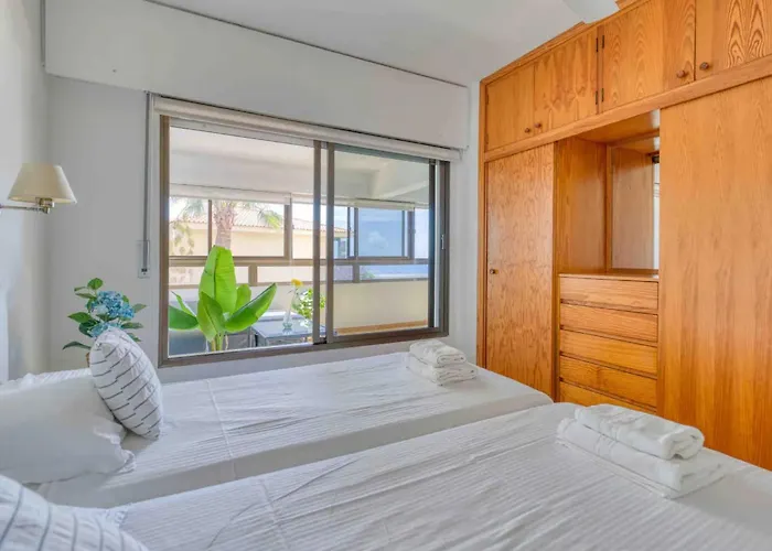 Apartment En La Playa 2 Y Piscina *